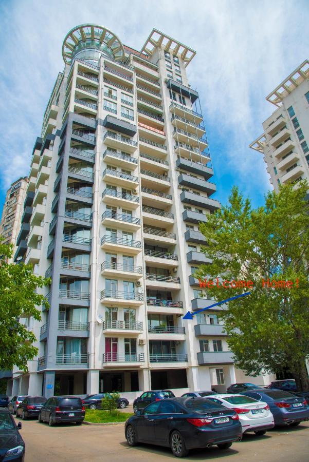 Tbilisi Apartment Tennis Court Exterior photo